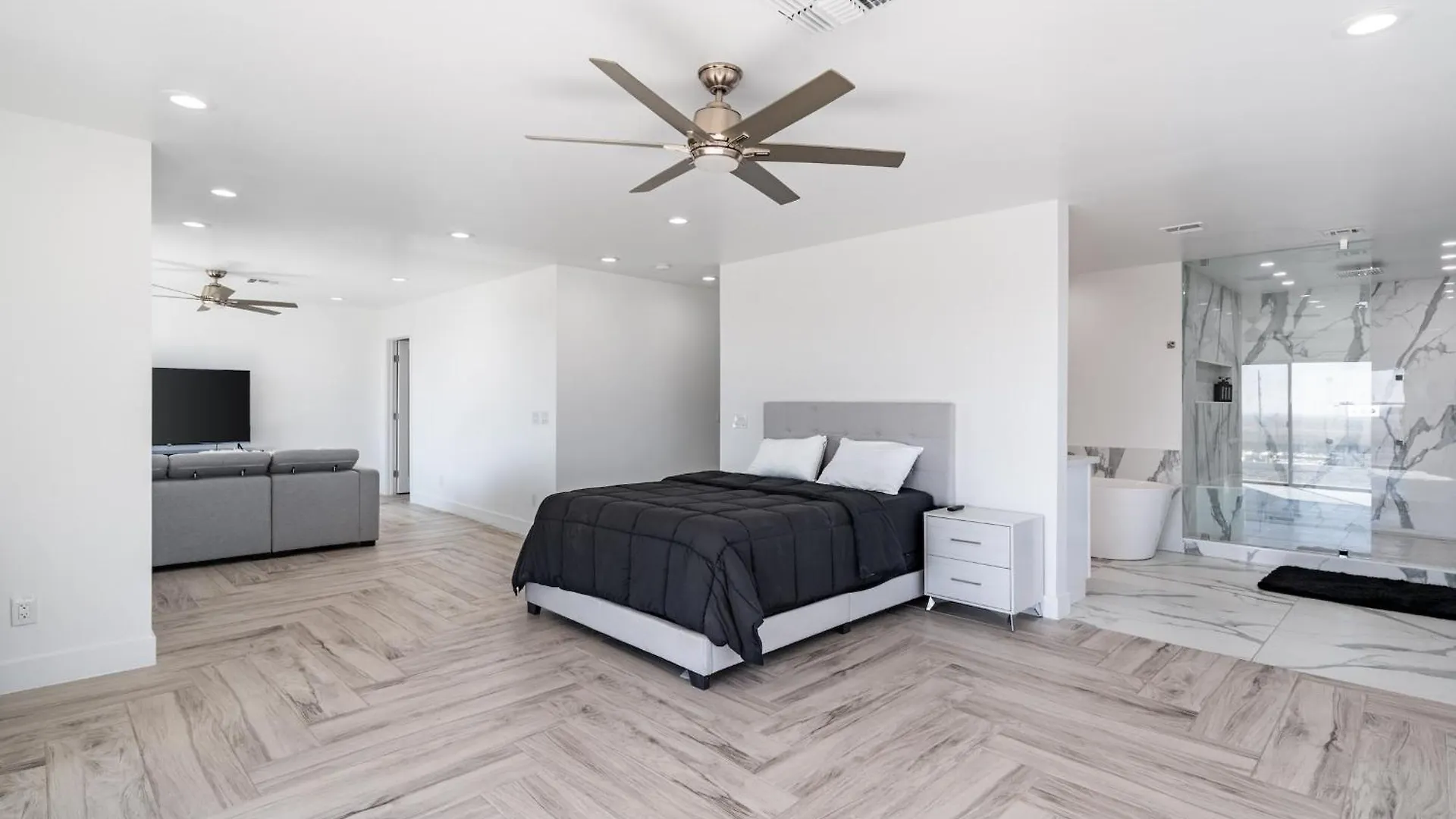 Holiday home Modern 4BR Escape with Mountain Views Villa Phoenix United States